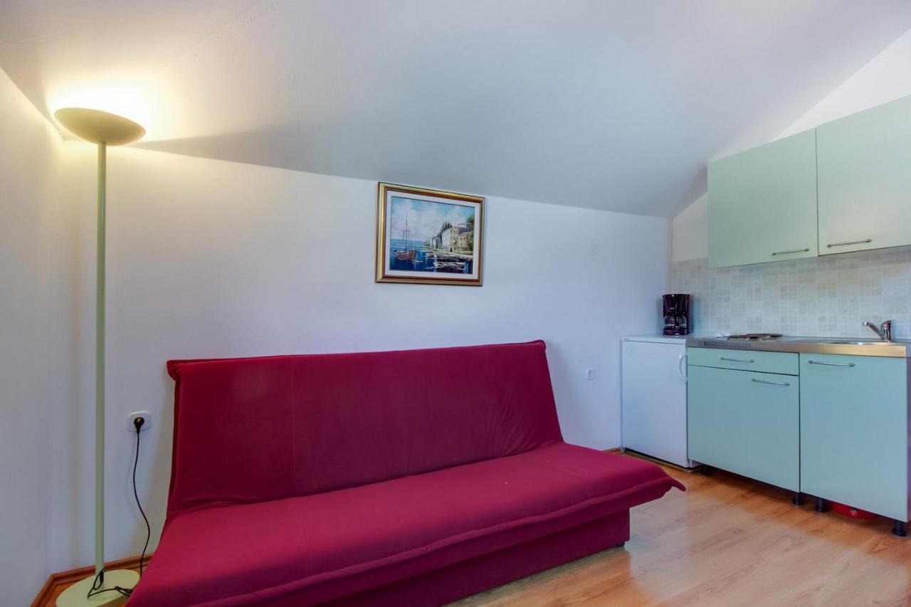 Apartments Rosa 木洛希尼 外观 照片